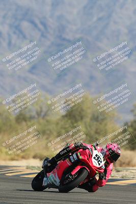 media/Oct-30-2025-Racers Edge (Thu) [[dabbdaf680]]/2-A Group/Session 5 (Turn 7)/